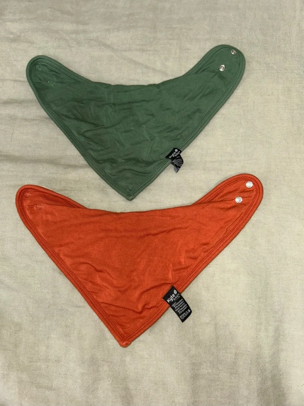 Kyte bibs